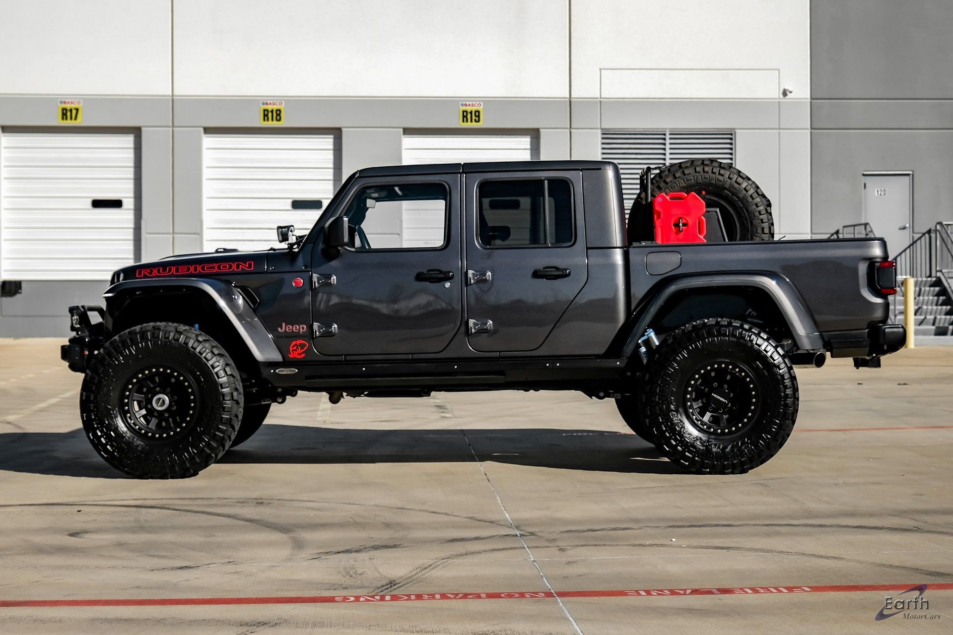 Used 2020 Jeep Gladiator Rubicon AWD/4WD image 5