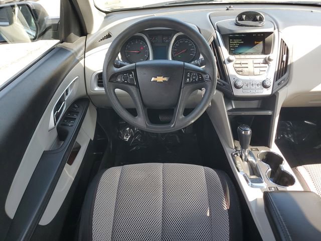 Used 2017 Chevrolet Equinox LS image 16