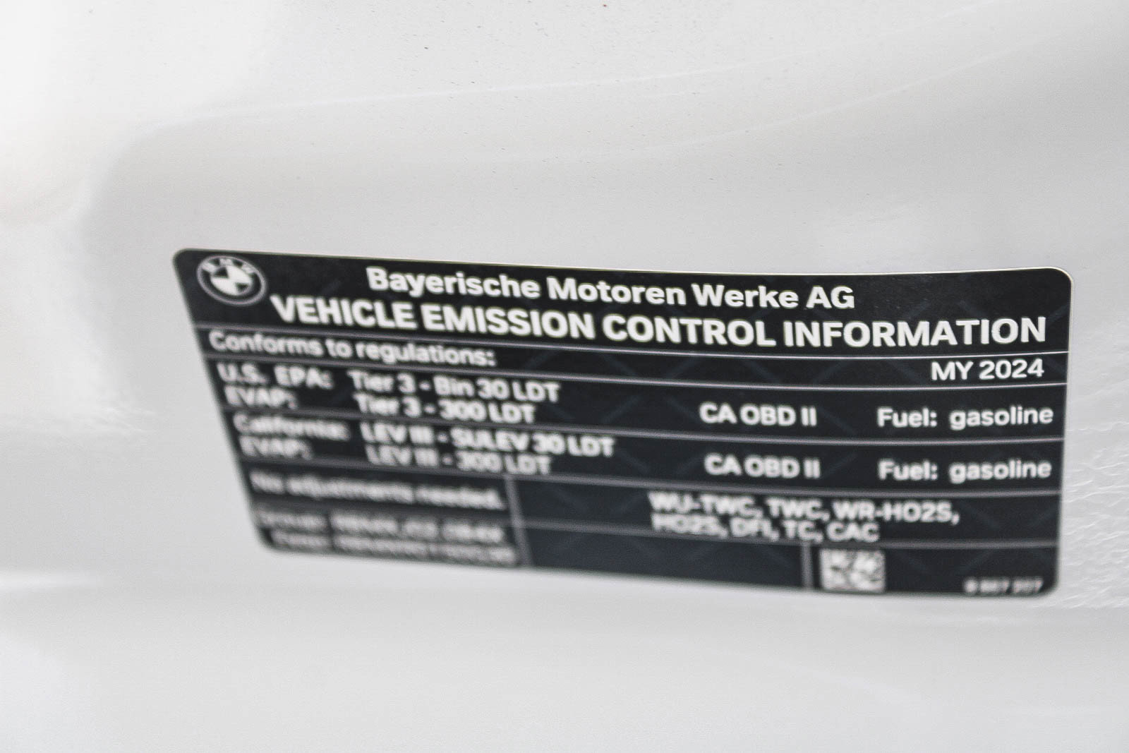 Used 2024 BMW X4 xDrive30i w/ Premium Package AWD/4WD image 28