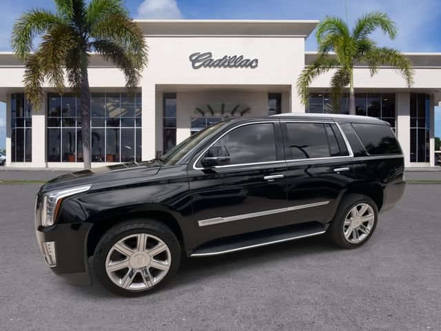 Certified 2020 Cadillac Escalade Premium Luxury RWD image 7