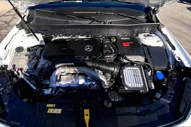 Used 2026 Mercedes-Benz GLB 250 4MATIC image 26