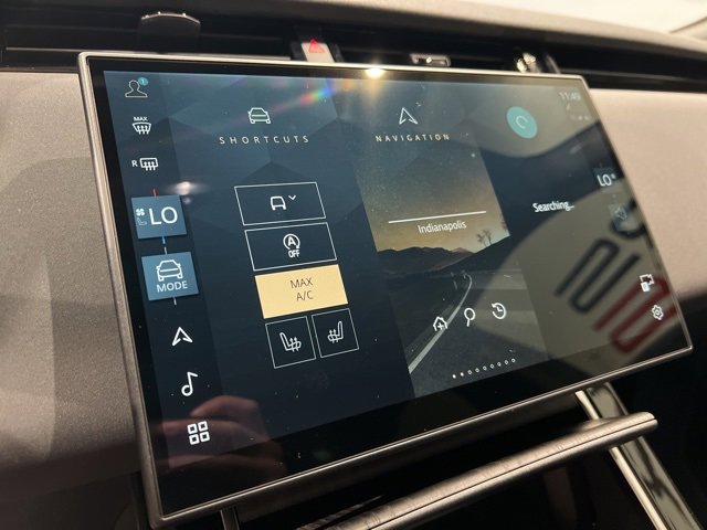 Used 2025 Land Rover Range Rover Evoque S image 24