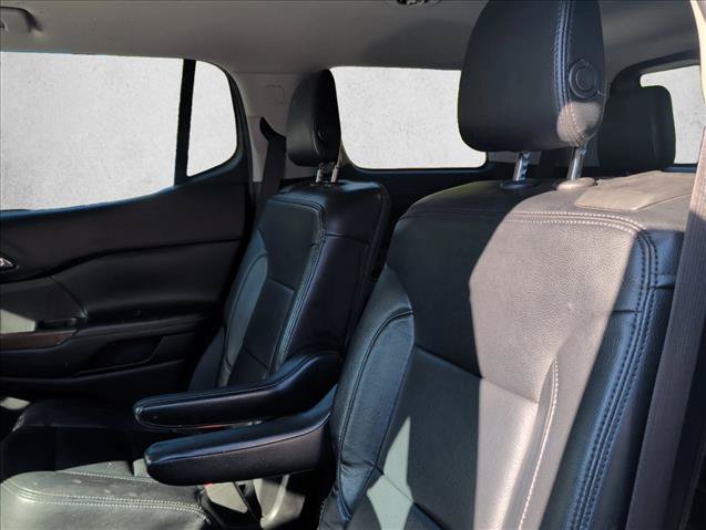 Used 2018 GMC Acadia SLE FWD image 17