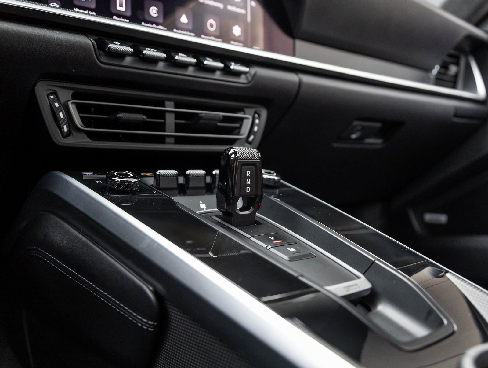 Certified 2022 Porsche 911 Turbo S image 29