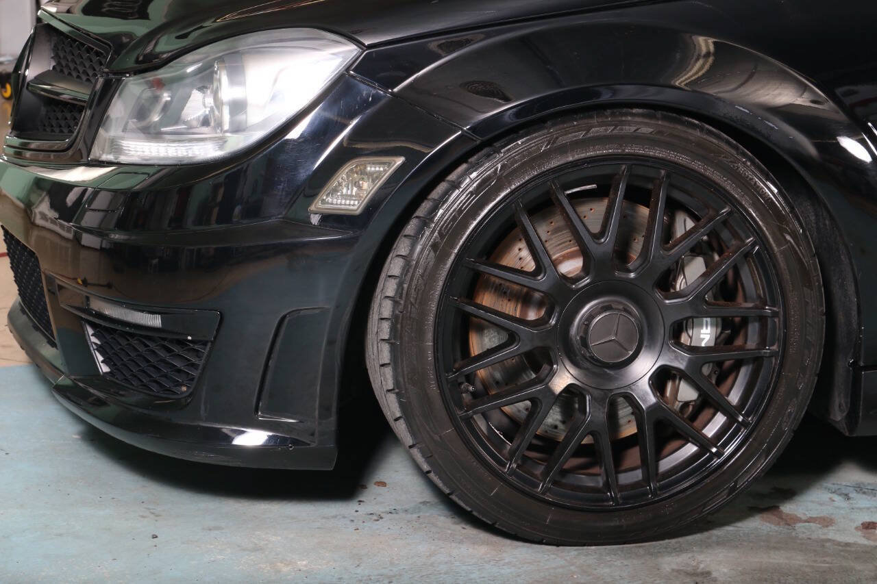 Used 2013 Mercedes-Benz C 63 AMG Coupe w/ Multimedia Pkg image 31