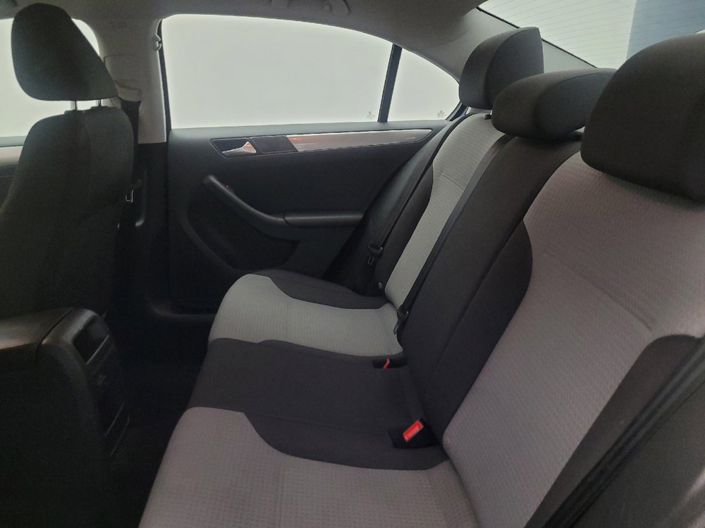 Used 2018 Volkswagen Jetta S image 18