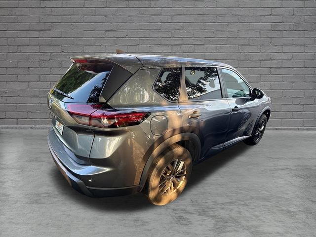 Certified 2024 Nissan Rogue S FWD image 5