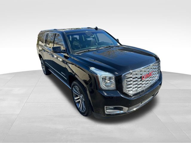 Used 2018 GMC Yukon XL Denali w/ Denali Ultimate Package AWD/4WD image 7