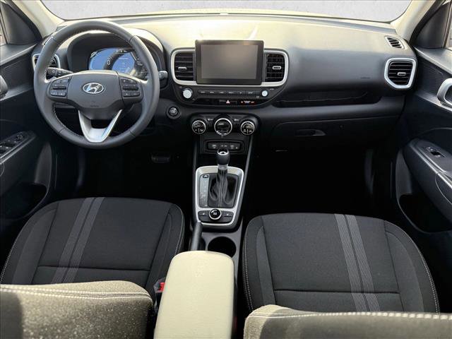 New 2026 Hyundai Venue SEL FWD image 11