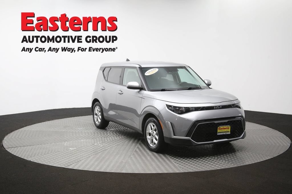 Used 2023 Kia Soul LX w/ Option Group 015 FWD image 50