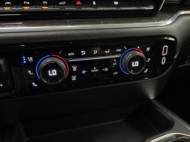 Used 2022 Chevrolet Silverado 1500 LTZ w/ LTZ Convenience Package II AWD/4WD image 56