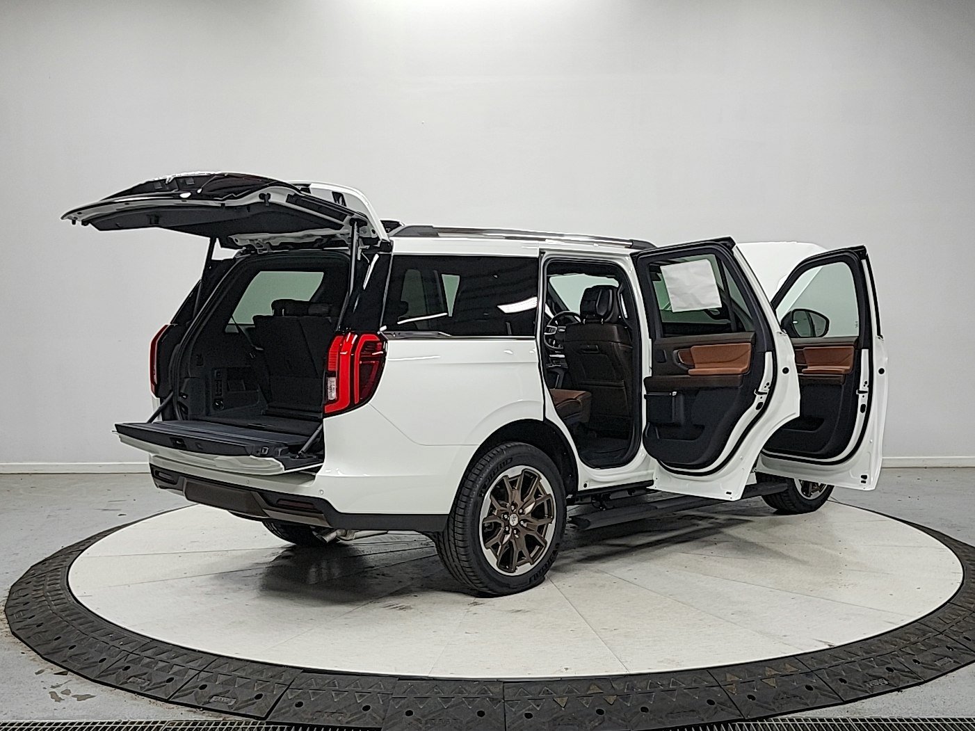 New 2027 Ford Expedition King Ranch AWD/4WD image 24
