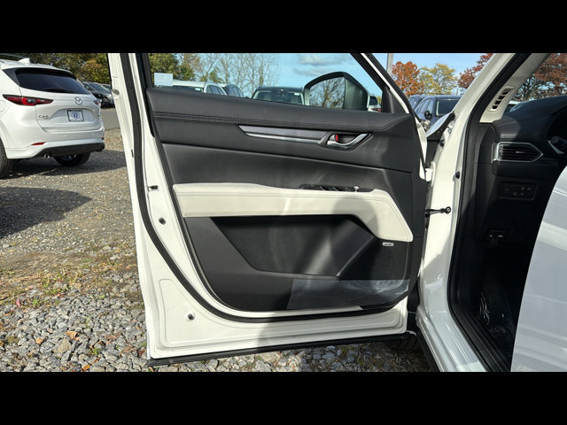 New 2025 MAZDA CX-5 AWD 2.5 S w/ Premium Plus Pkg image 6