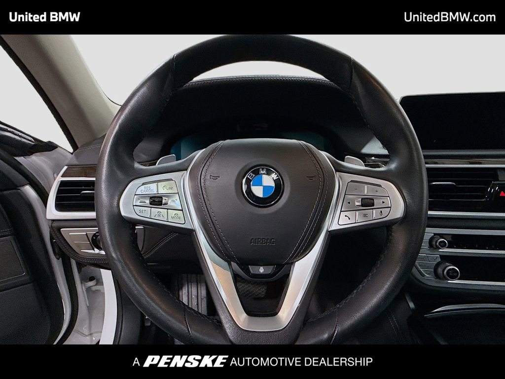 Used 2022 BMW 740i xDrive w/ Premium Package image 6