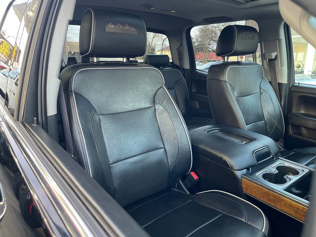 Used 2017 Chevrolet Silverado 3500 High Country w/ Duramax Plus Package image 44