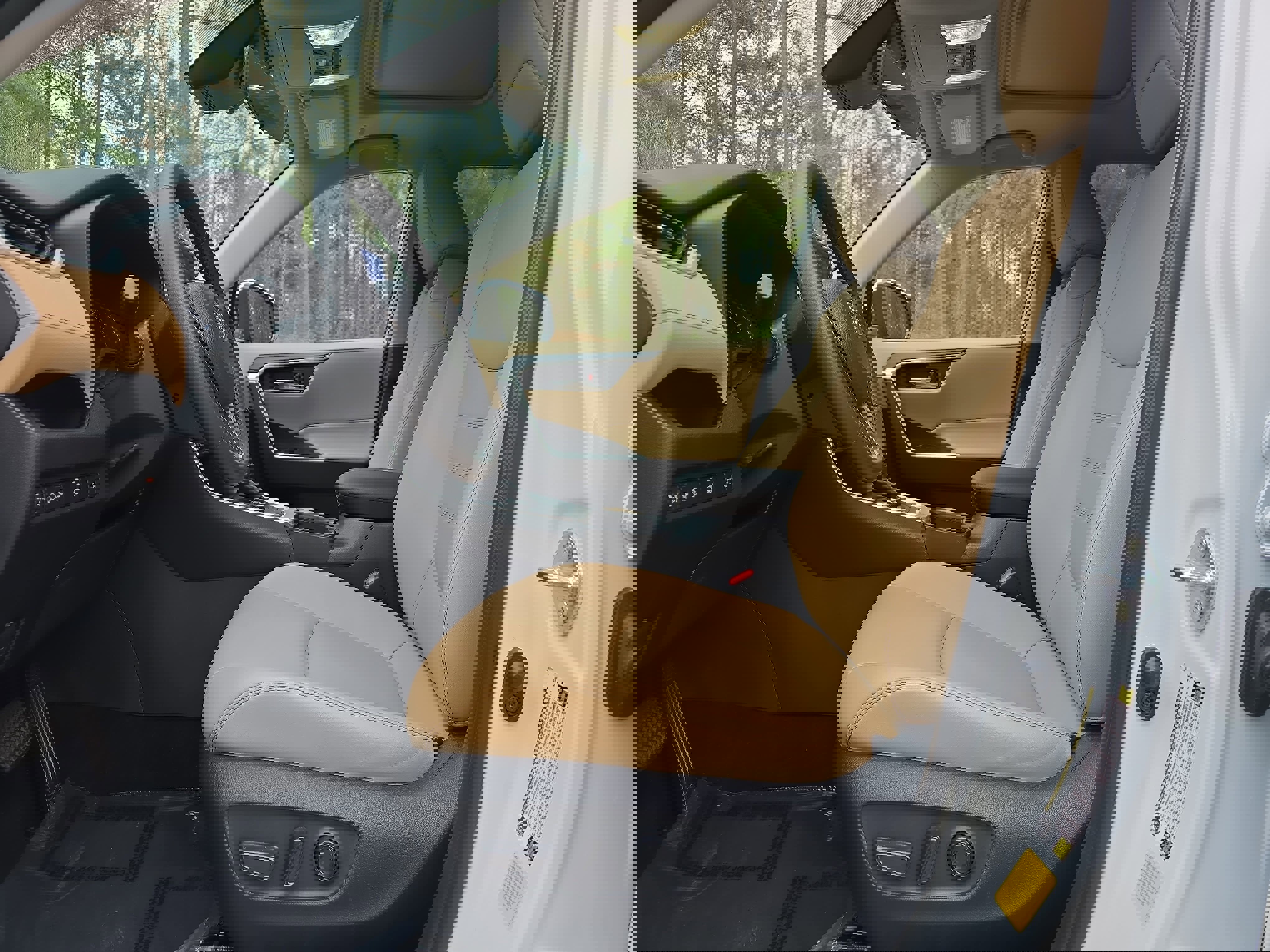 Used 2024 Toyota RAV4 XLE Premium w/ Weather Package image 14