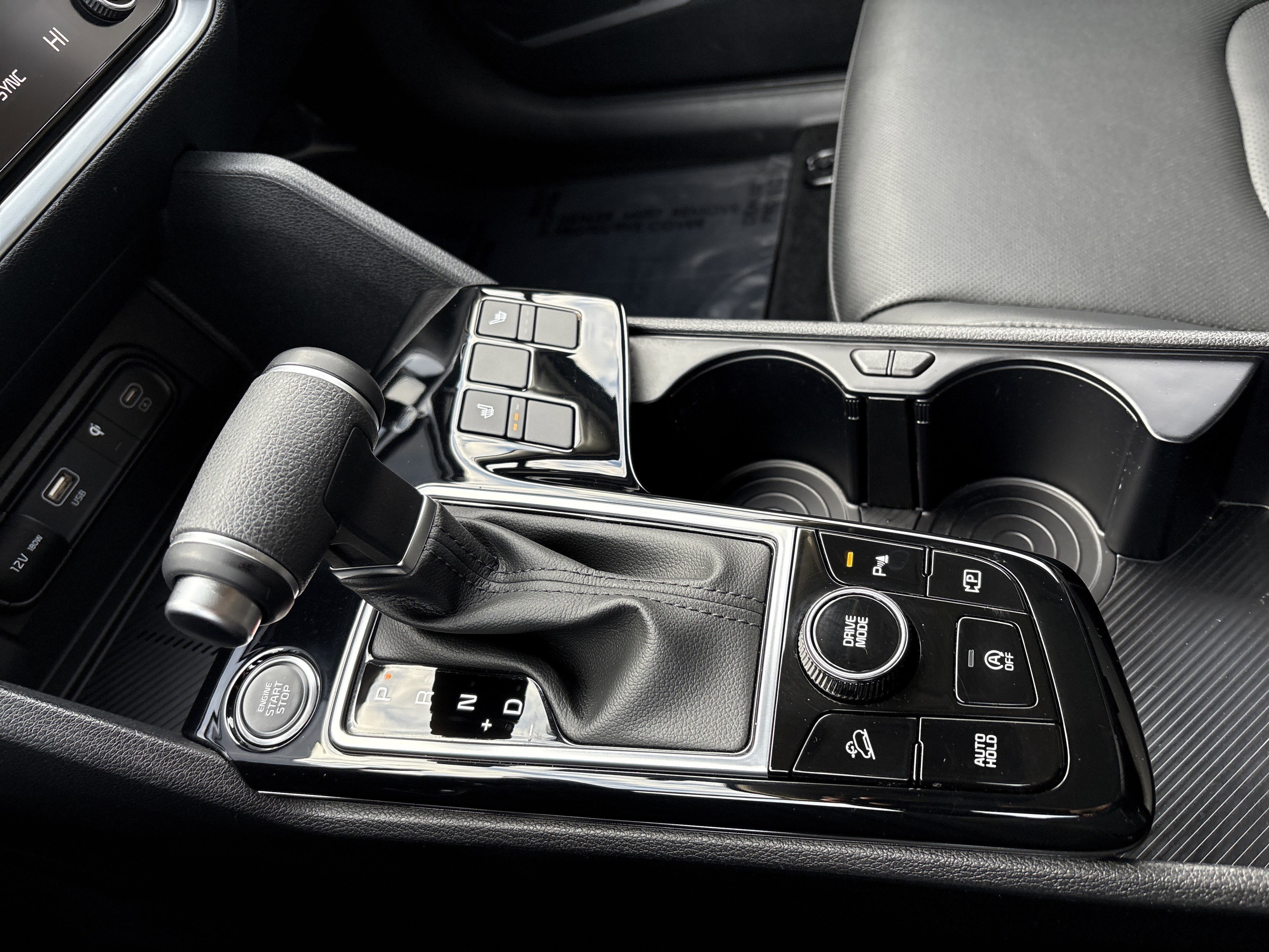 Used 2025 Kia Sportage EX image 27