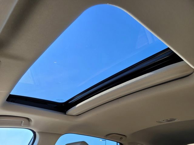 Used 2019 Honda CR-V Touring image 16