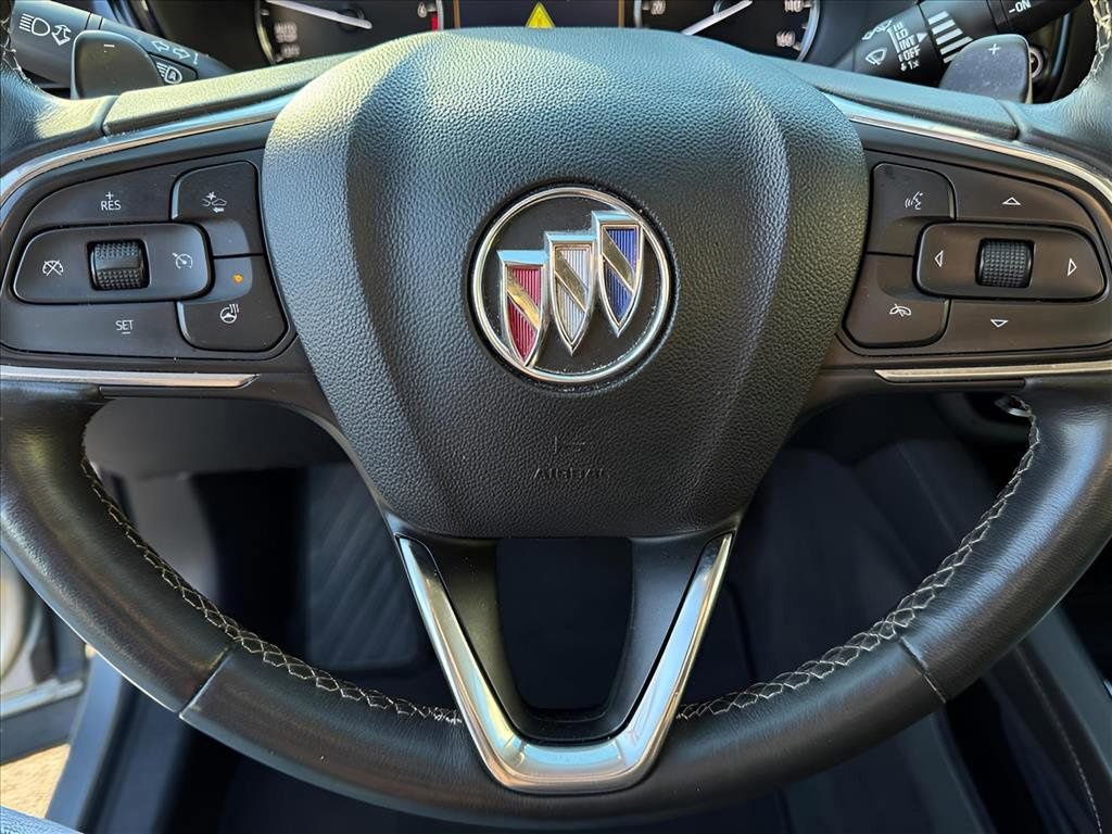 Used 2023 Buick Envision Preferred image 33