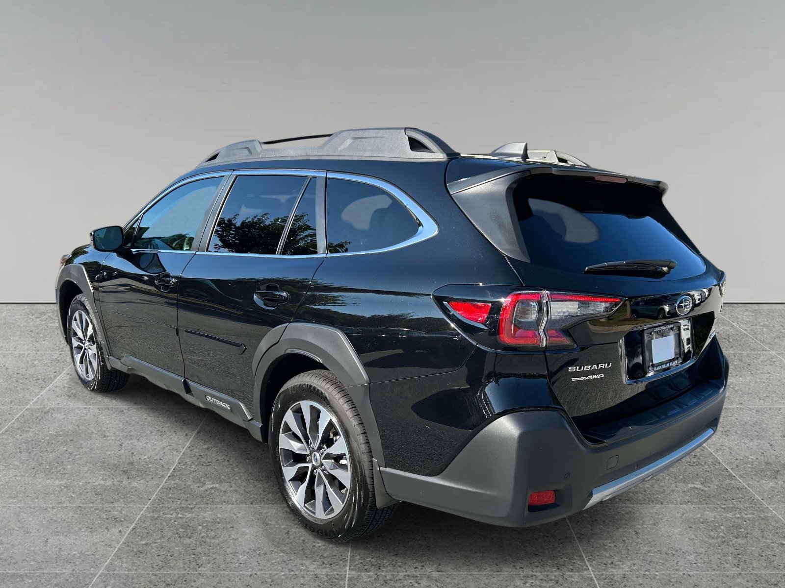 Certified 2025 Subaru Outback Limited w/ Popular Package #2 AWD/4WD image 3