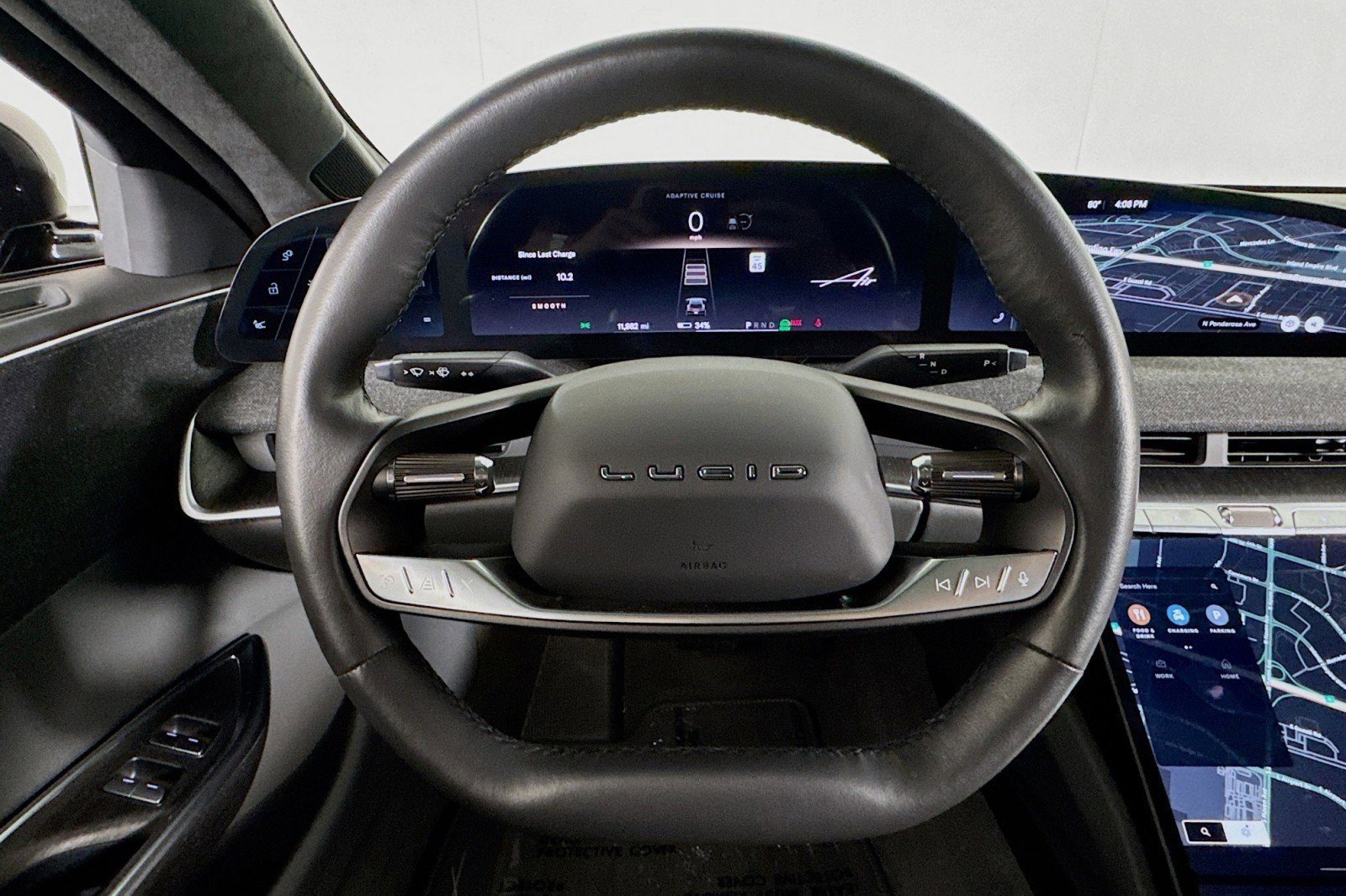 Used 2024 Lucid Air Touring image 17