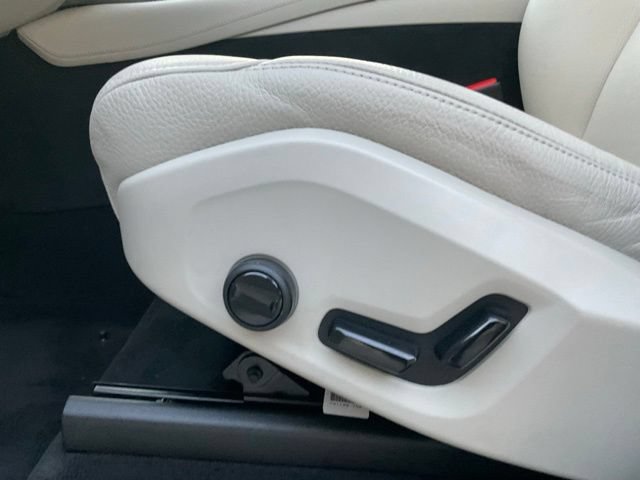 Certified 2024 Volvo XC90 T8 Plus w/ Protection Package Premier AWD/4WD image 15