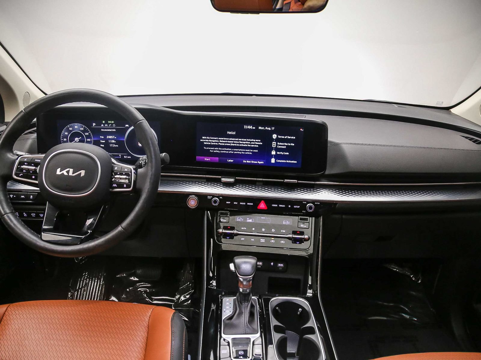 Used 2024 Kia Carnival SX Prestige FWD image 13