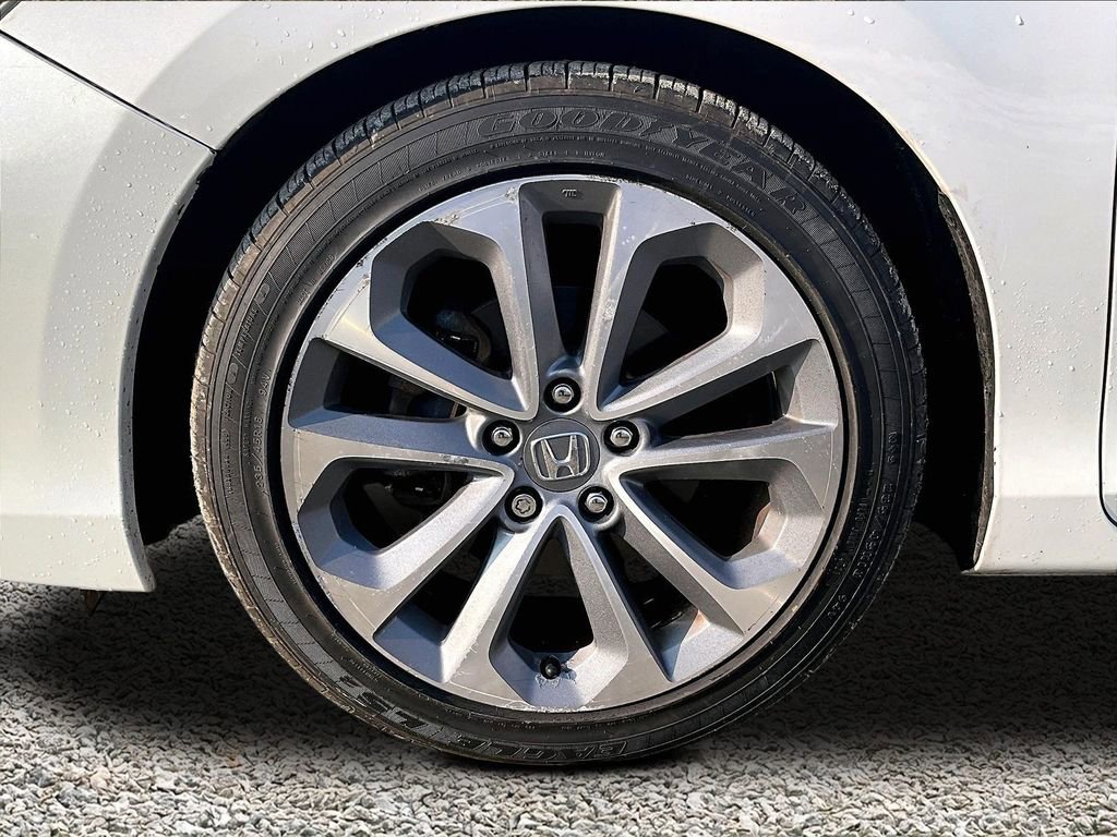 Used 2013 Honda Accord Sport image 9