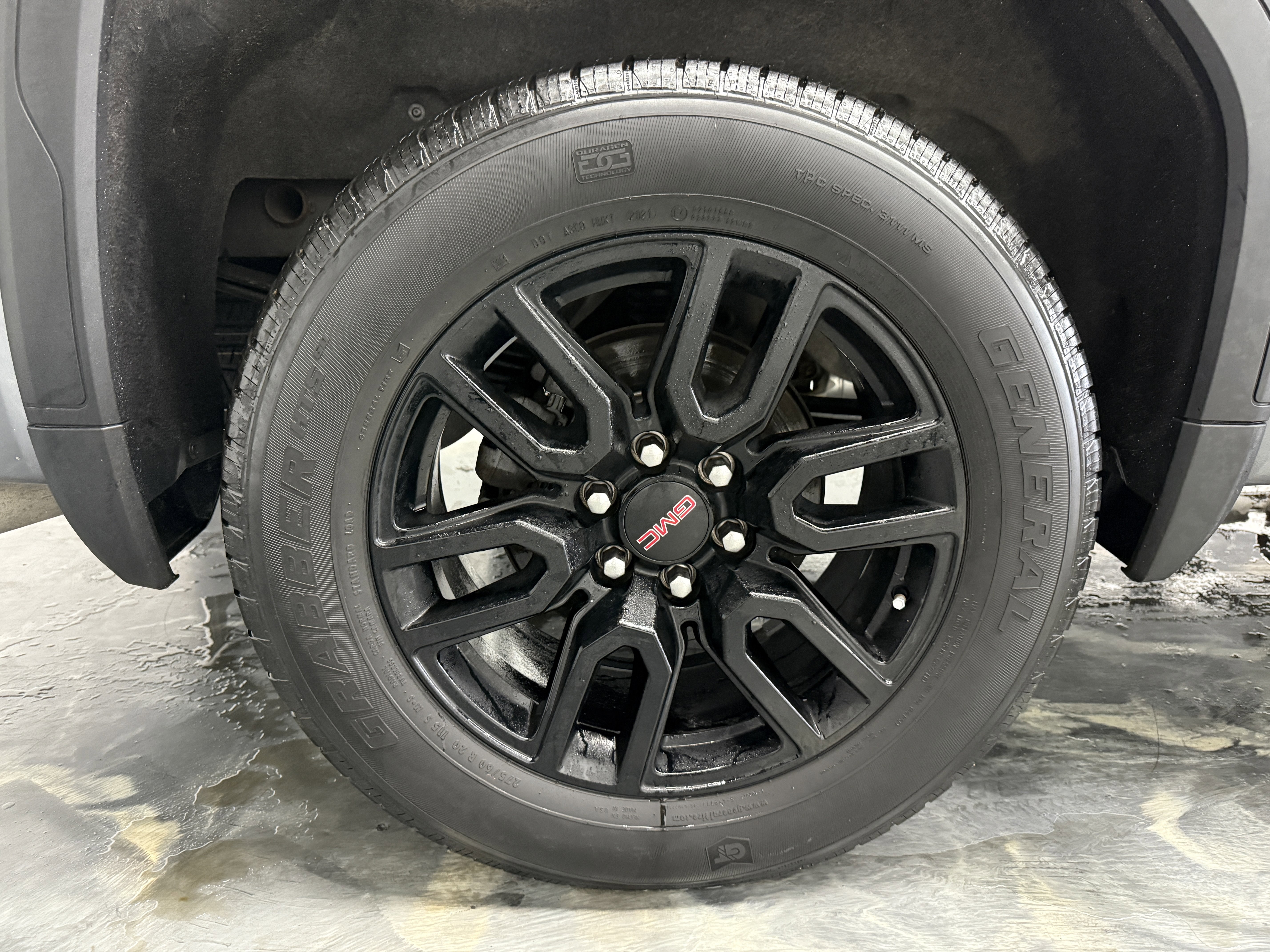 Used 2021 GMC Sierra 1500 Elevation w/ Preferred Package image 18