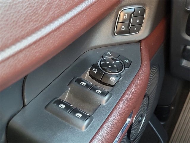 Used 2023 Ford Expedition Max Limited image 29