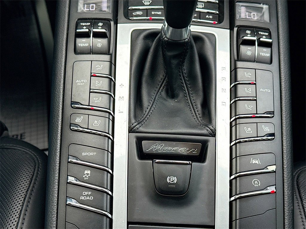 Used 2021 Porsche Macan S image 17