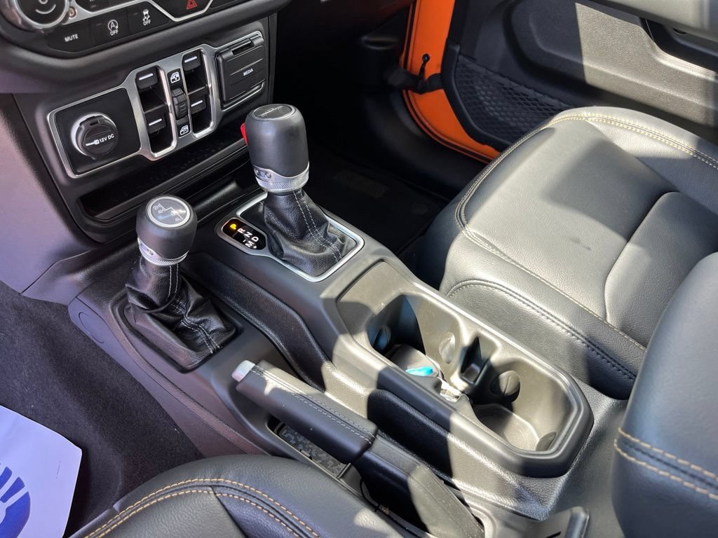 Used 2025 Jeep Gladiator Sport w/ Premium Package AWD/4WD image 12