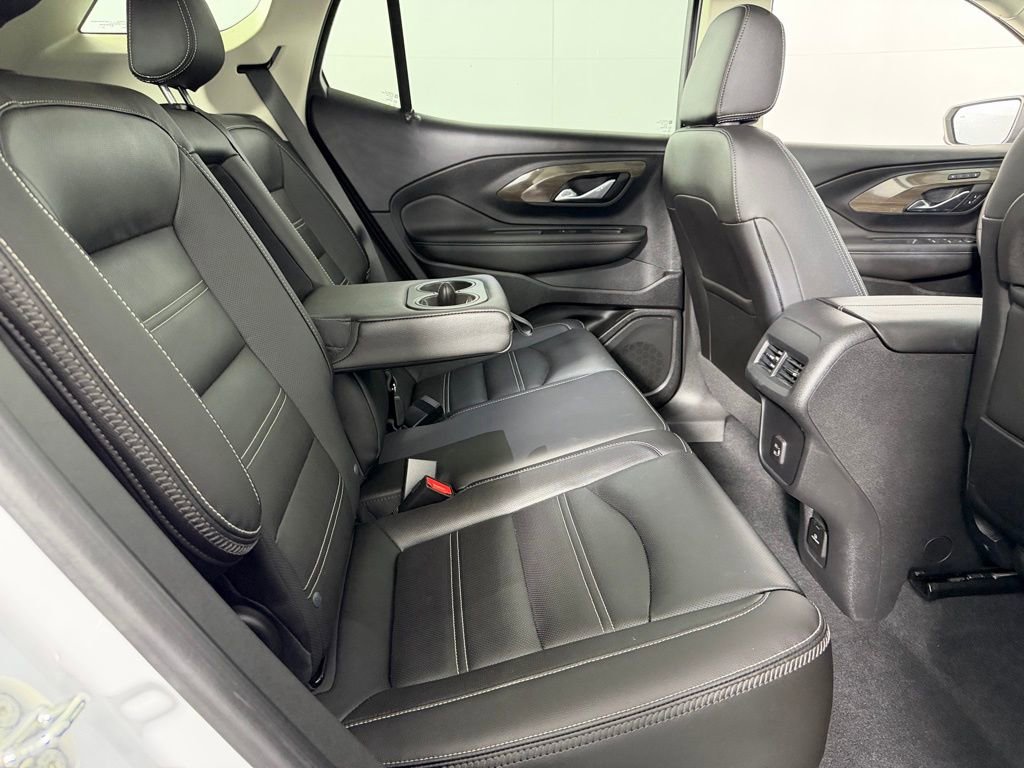 Used 2022 GMC Terrain Denali image 29