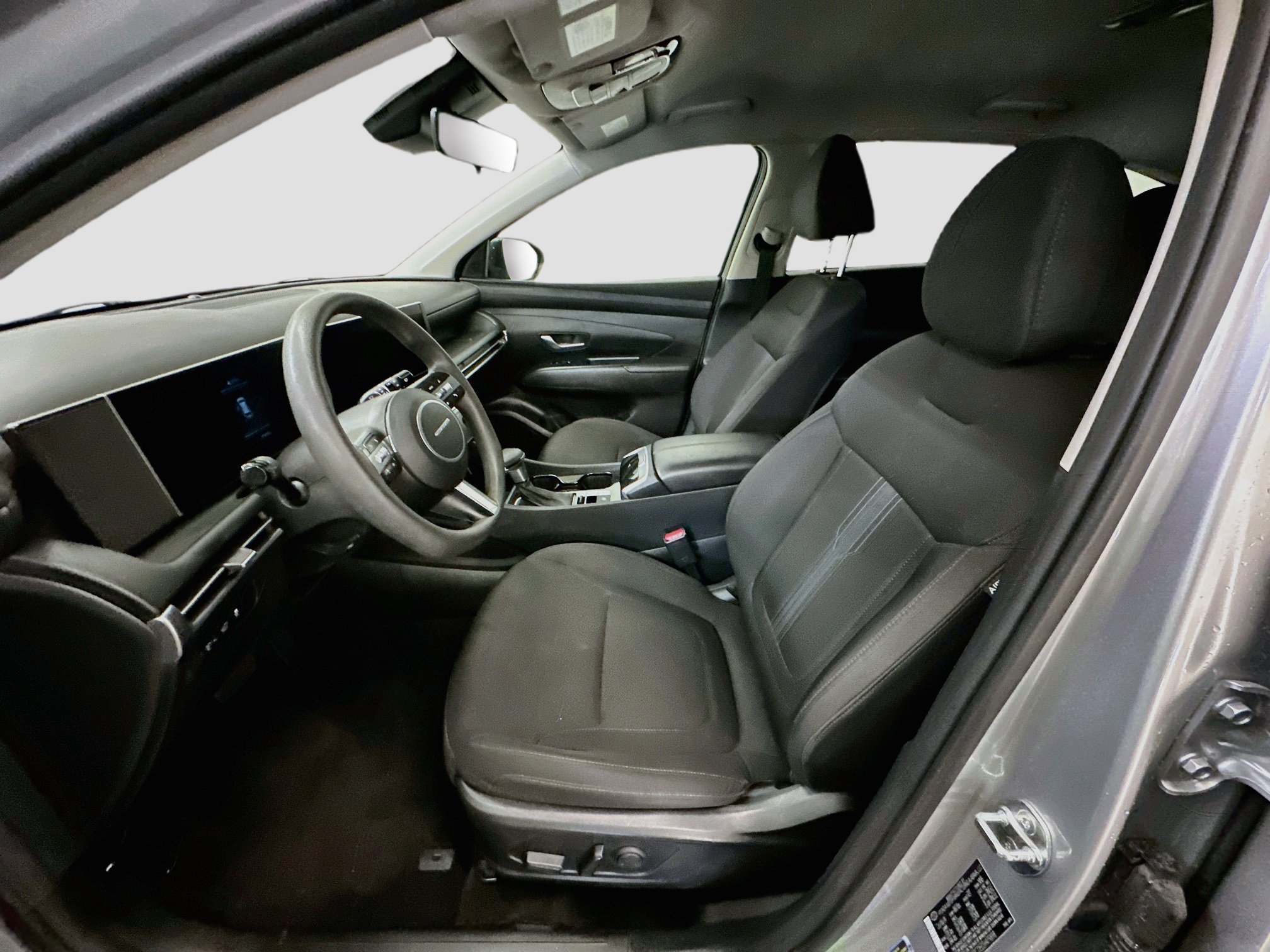 Used 2025 Hyundai Tucson SEL AWD/4WD image 13