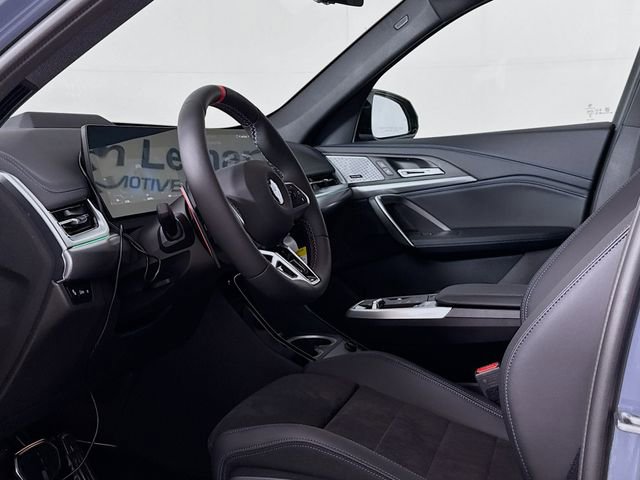 Used 2025 BMW X1 M35i w/ Premium Package AWD/4WD image 10