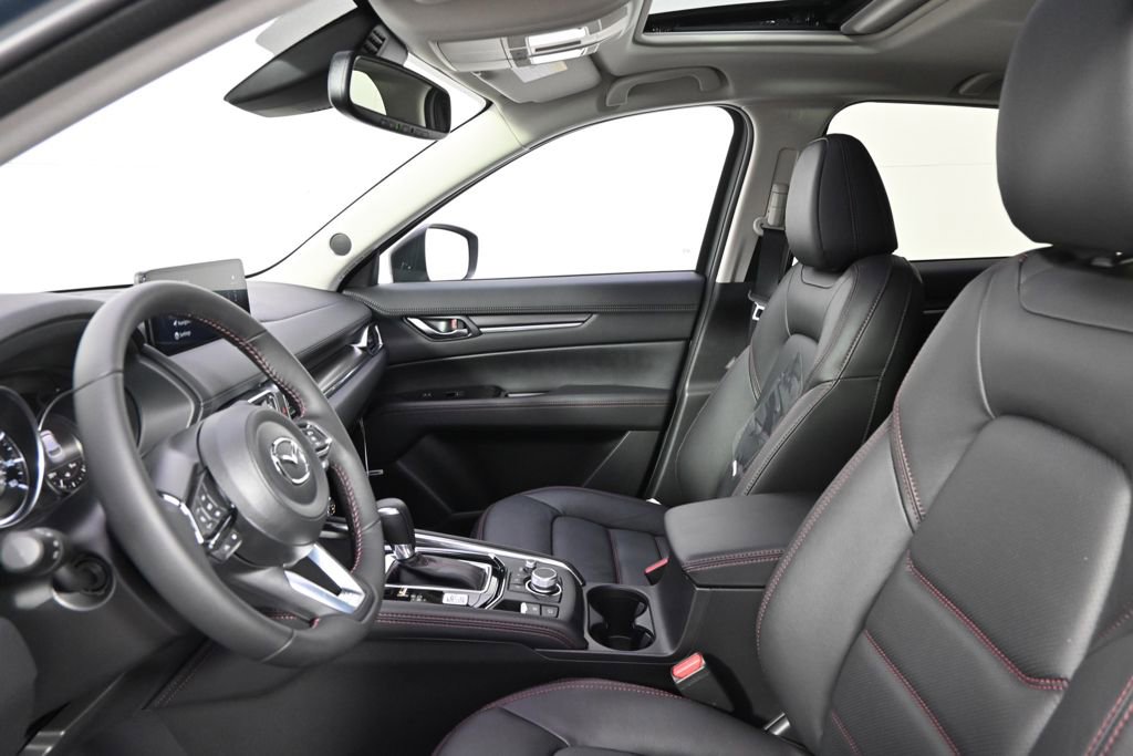 New 2025 MAZDA CX-5 Carbon Edition image 13