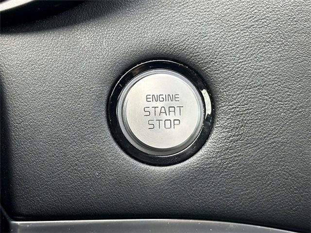 Used 2020 Kia Stinger GT2 image 21