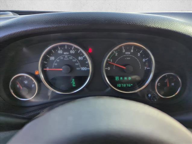 Used 2015 Jeep Wrangler Unlimited Sahara w/ Max Tow Package image 10