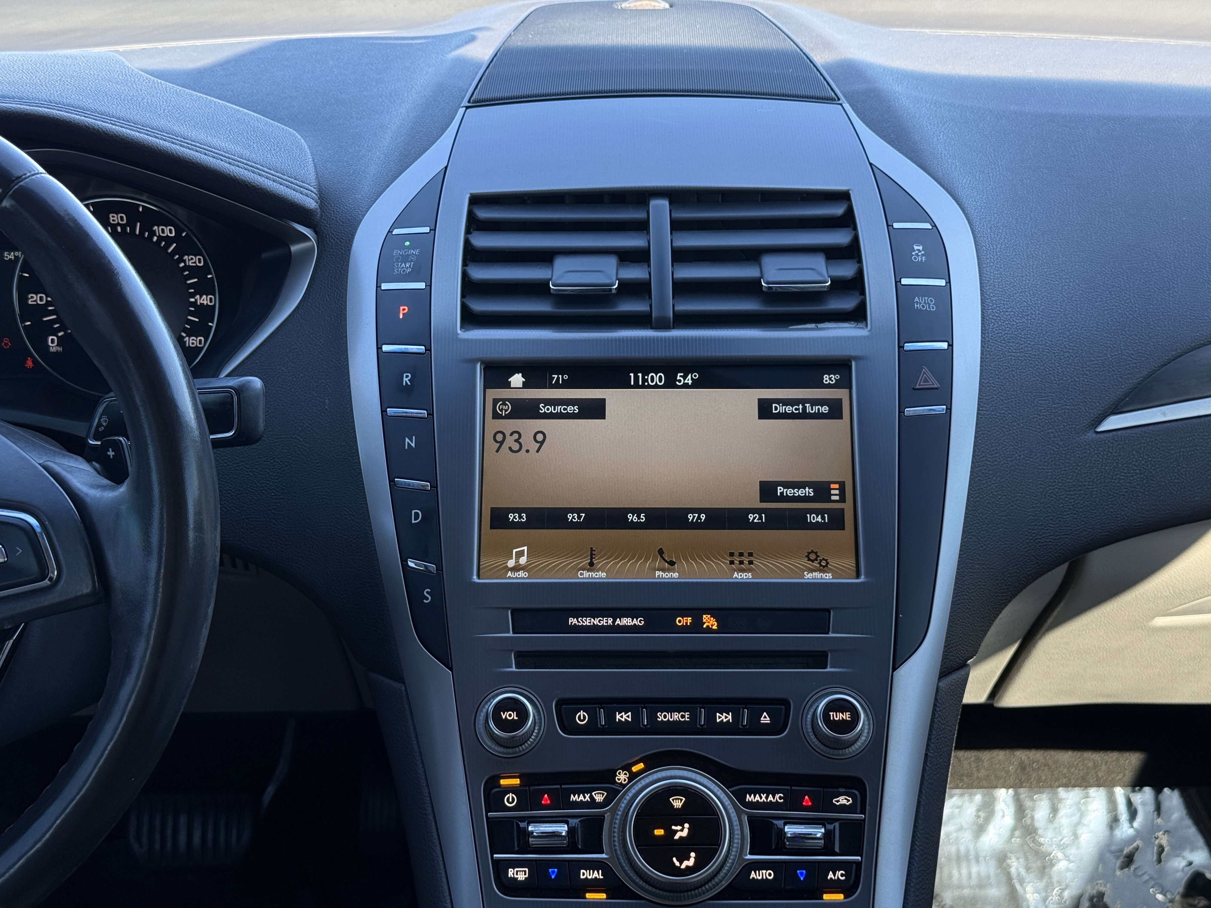 Used 2017 Lincoln MKZ Select w/ Climate Package image 21