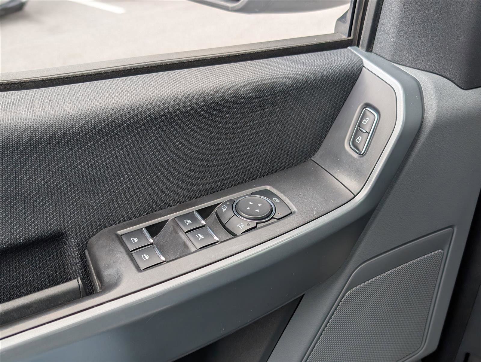 Used 2023 Ford F150 XLT AWD/4WD image 18