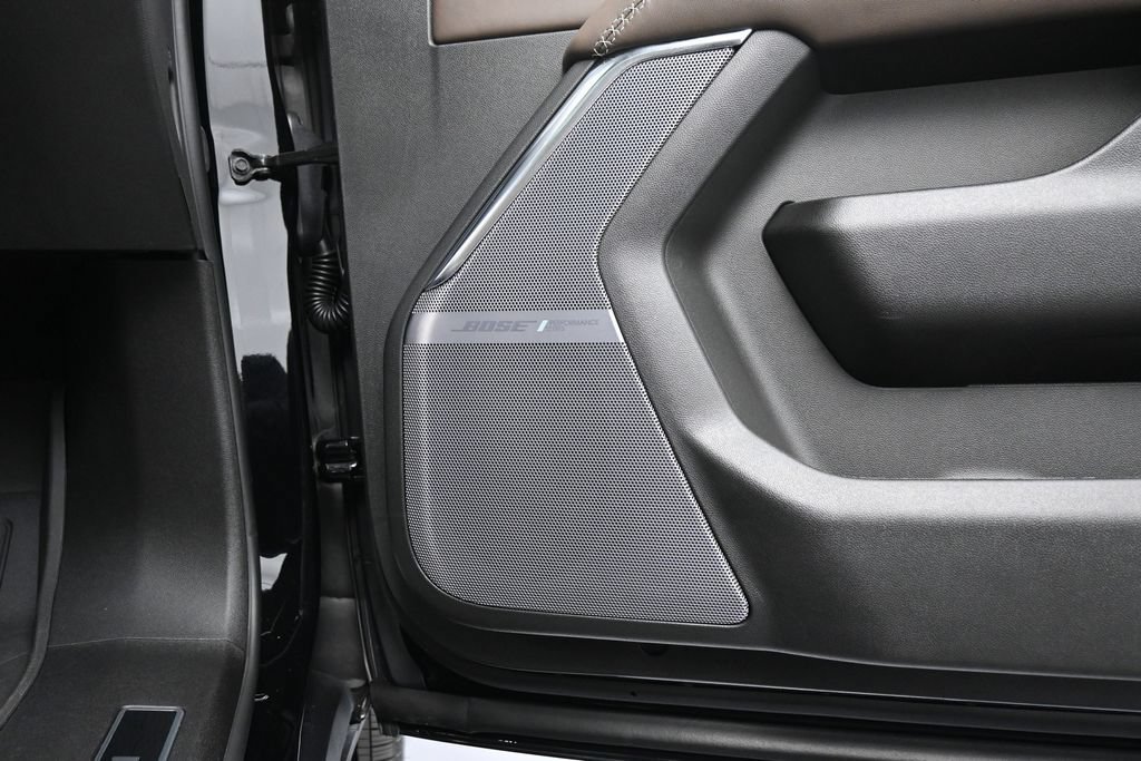 Used 2026 GMC Yukon Denali Ultimate w/ LPO, Floor Liner Package AWD/4WD image 33