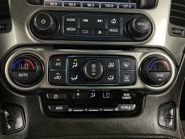 Used 2019 Chevrolet Suburban Premier w/ Premier Plus Edition AWD/4WD image 17