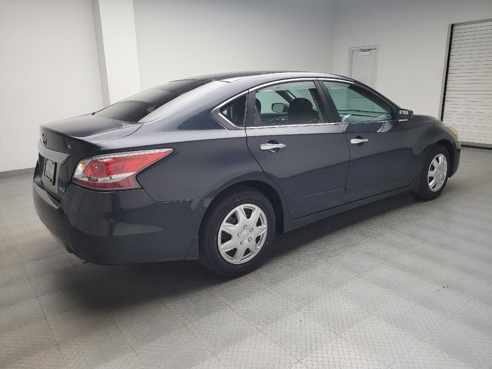 Used 2014 Nissan Altima 2.5 S FWD image 10