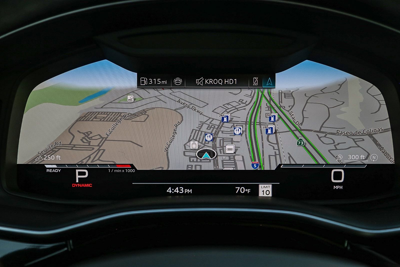 Used 2025 Audi SQ8 Premium Plus image 23