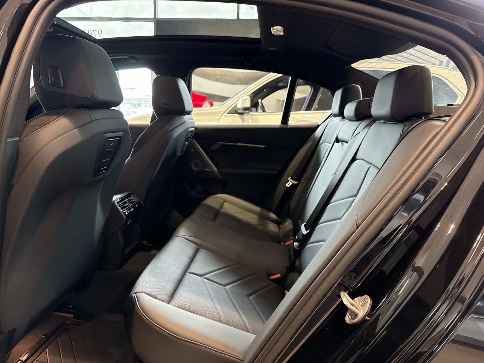 New 2026 BMW 530i xDrive w/ M Sport Package AWD/4WD image 15