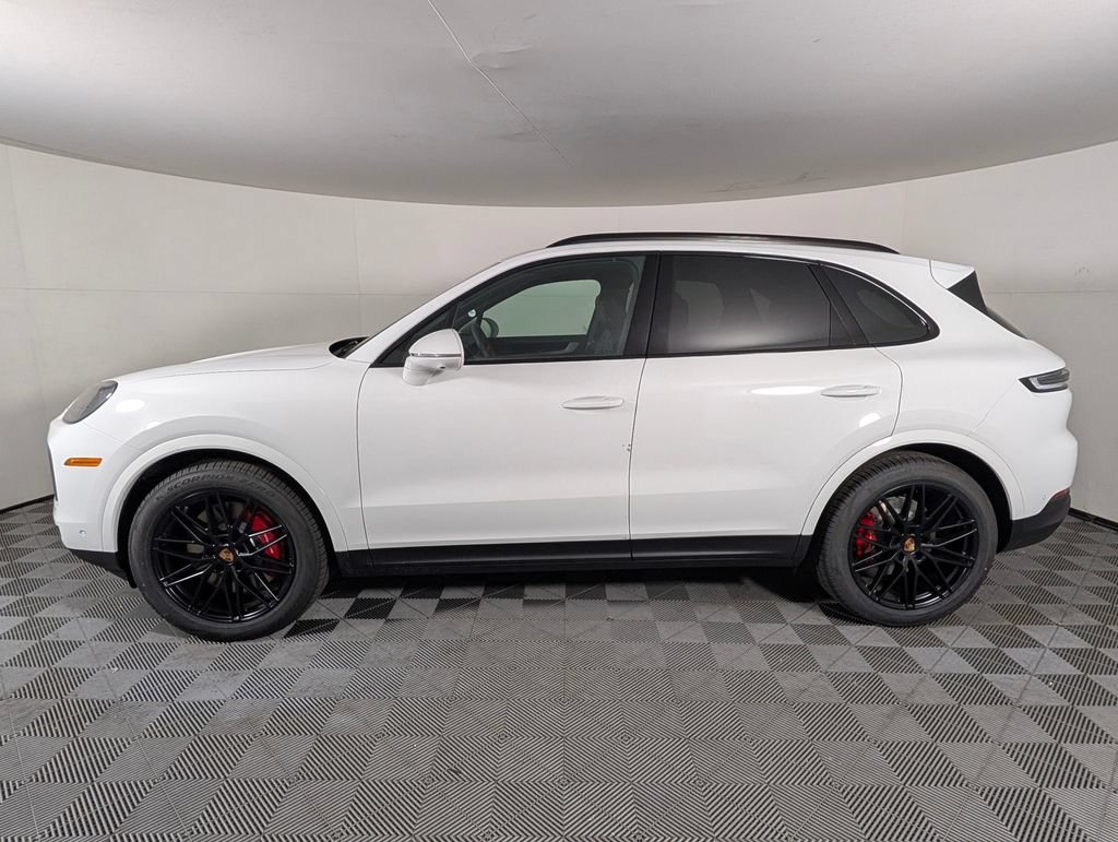 New 2026 Porsche Cayenne S AWD/4WD image 2