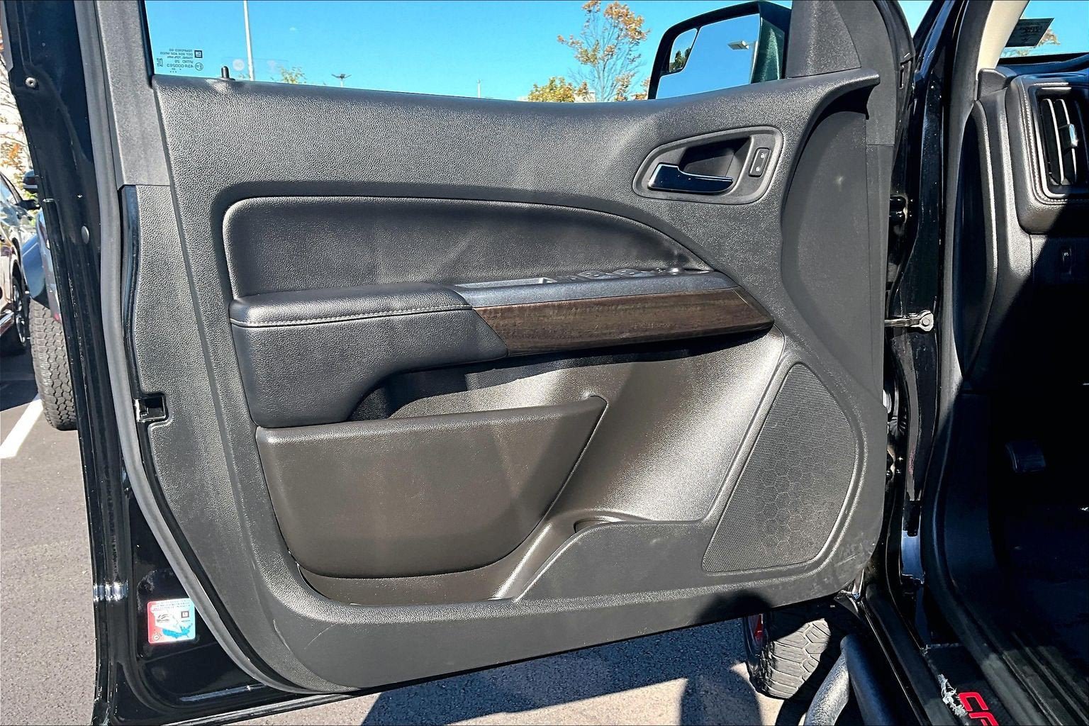 Used 2022 GMC Canyon Elevation w/ Trailering Package AWD/4WD image 20