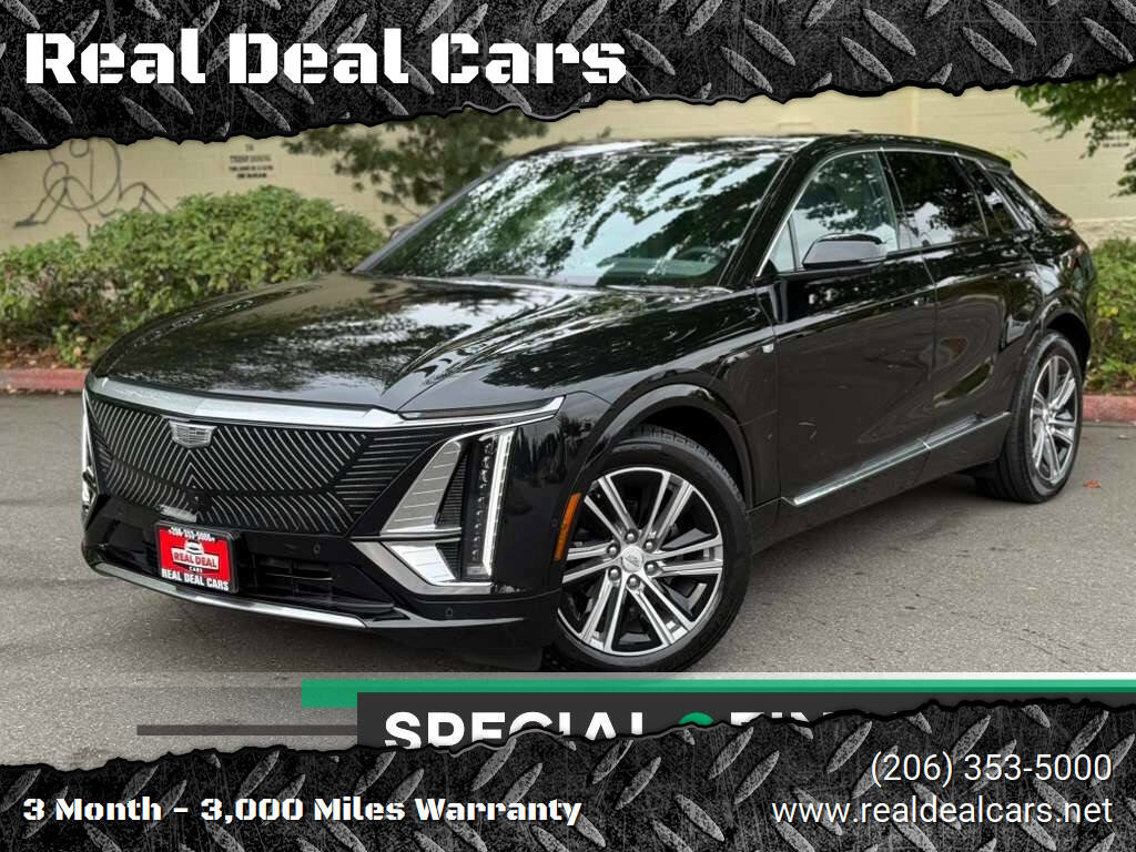 Used 2024 Cadillac Lyriq Luxury