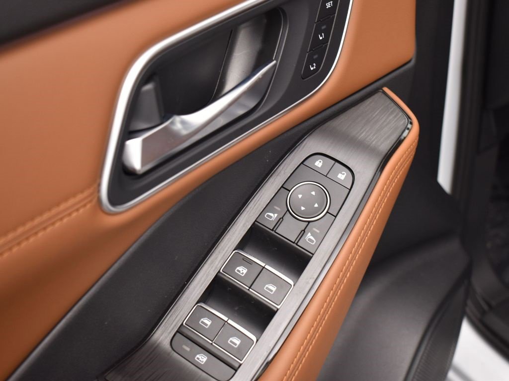 New 2026 Nissan Rogue Platinum image 17