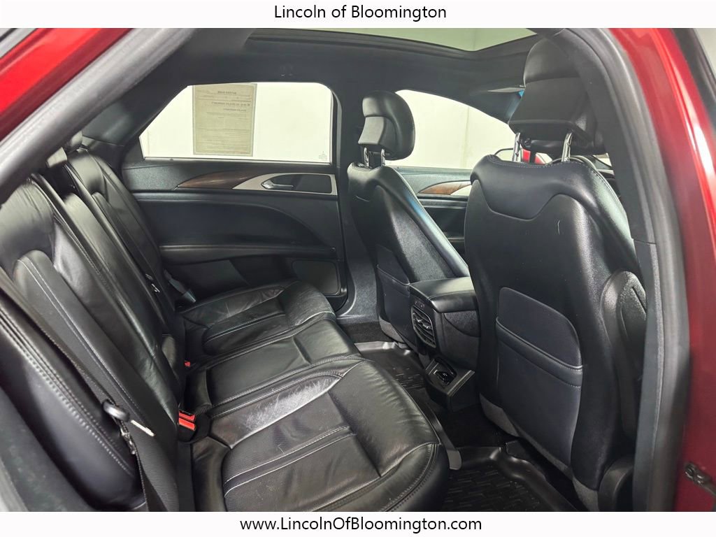 Used 2017 Lincoln MKZ Reserve w/ Technology Package FWD image 18